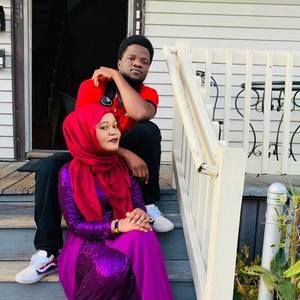 Meet your Posher, Nima